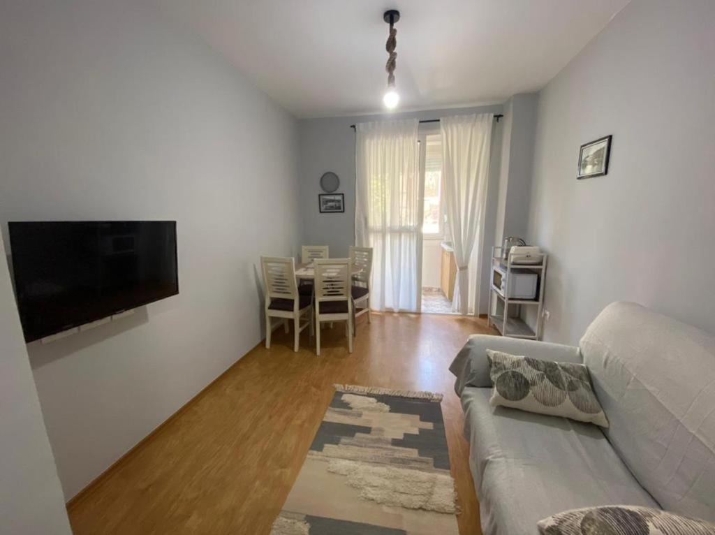 Center Apartment 2 Shkoder Bagian luar foto